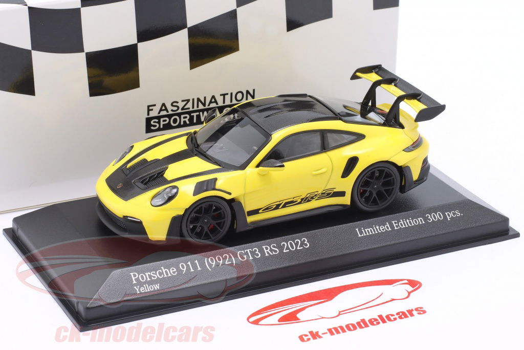 Minichamps 1:43 Porsche 911 (992) GT3 RS Weissach package 2023