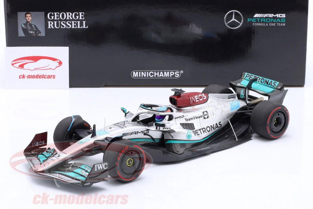 Minichamps 1:18 G. Russell Mercedes-AMG F1 W13 #63 1st F1 赢