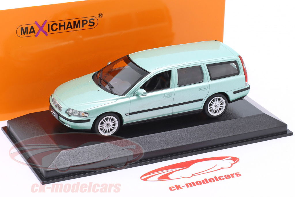 Minichamps 1:43 Volvo V70 Break year 2000 light green 940171211
