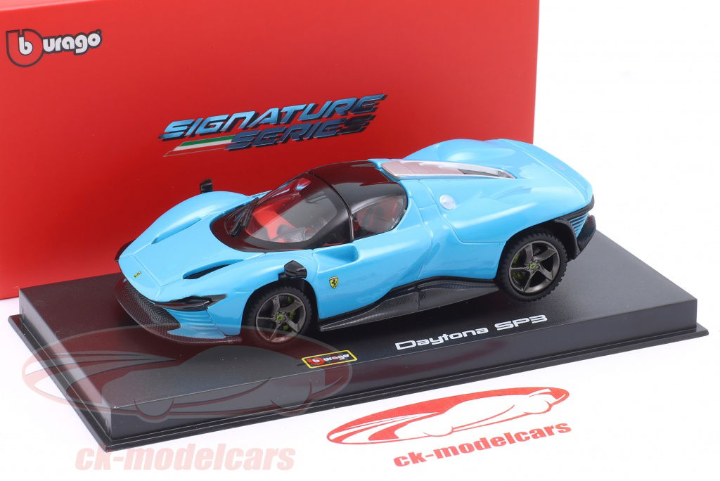 Bburago 1:43 Ferrari Daytona SP3 Closed Top 2022 blue