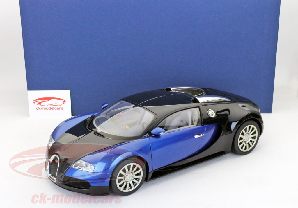 AUTOart 1:12 Bugatti Veyron 16.4 Production Version black - blue