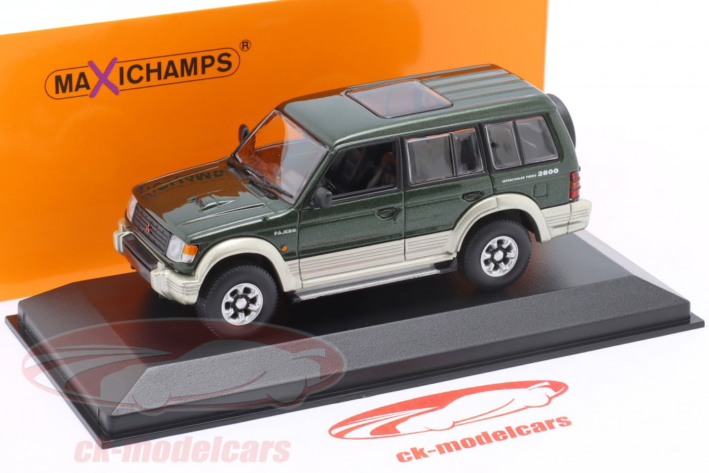 Minichamps 1:43 Mitsubishi Pajero LWB 建設年 1991 濃い緑色