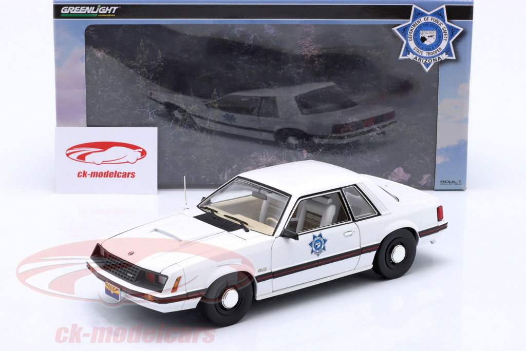 Model cars trucks special : えさ屋のパパラッチ・ベ… 544740.jpg