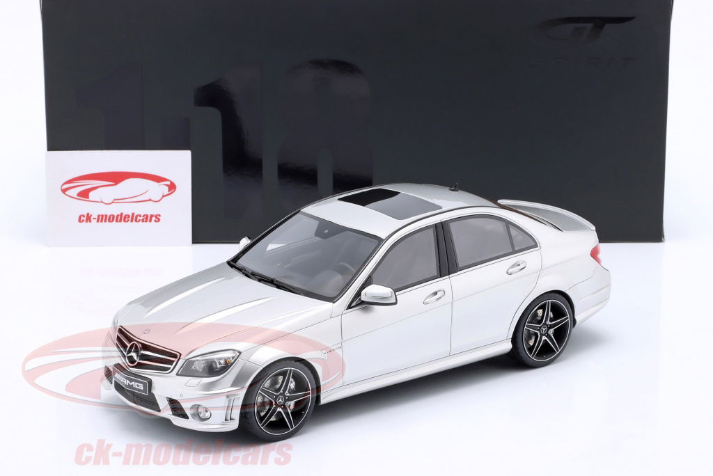 AUTOart Mercedes-Benz C63 AMG 1:18 ホワイト 1/18 Mercedes Benz C63 AMG W204 Edition 507 White 2014 Model