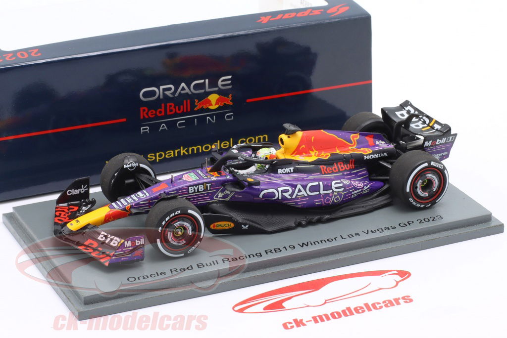 Spark 1:43 M.Verstappen Red Bull RB19 #1 Winner Las Vegas GP