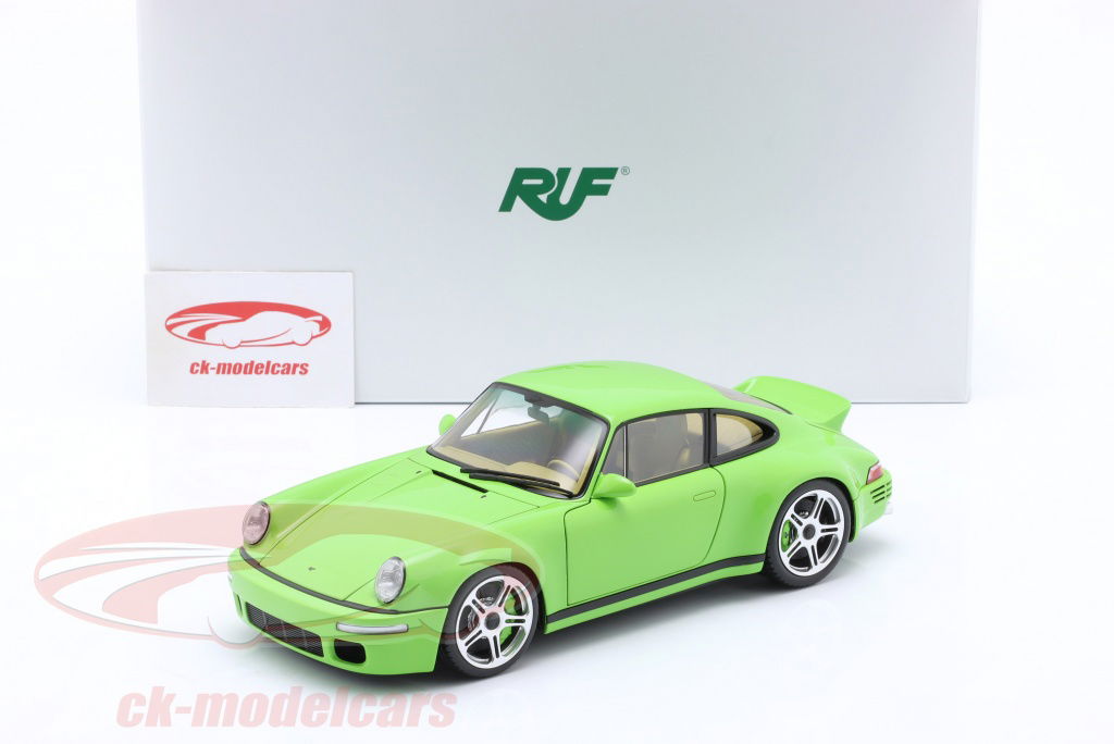 Almost Real 1:18 Porsche RUF SCR 建設年 2018 バーチグリーン