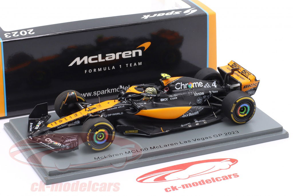 Spark 1:43 Lando Norris McLaren MCL60 #4 Las Vegas GP