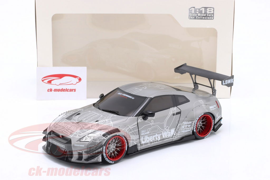 Solido 1:18 Nissan GT-R (R35) Liberty Walk Body Kit 2.0 year