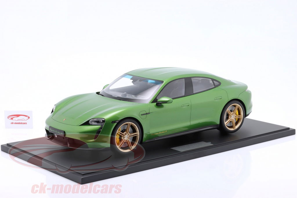 Minichamps 1:8 Porsche Taycan Turbo S year 2020 mamba green