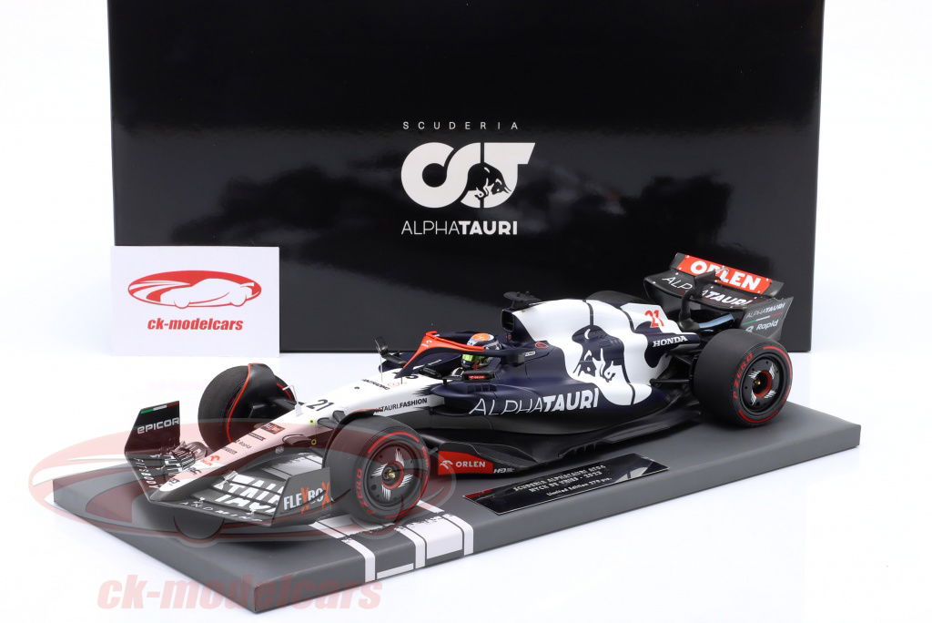 Minichamps 1:18 Nyck de Vries Alpha Tauri AT04 #21 British GP