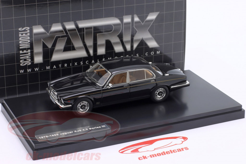 Jaguar XJ6 SIII 4.2 (1979-1985) - Portland beige 1:43 – Thomas Langejürgen