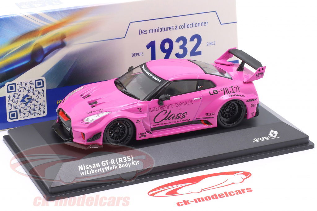 Solido 1:43 Nissan GT-R (R35) LB-Silhouette Works 2019 pink