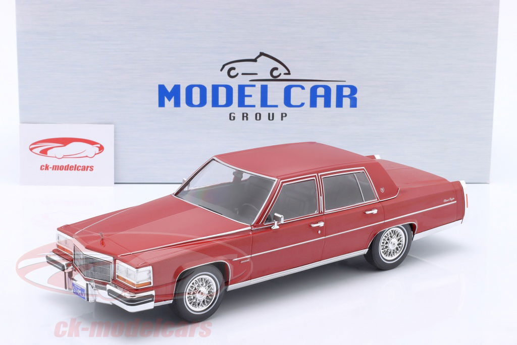 Cadillac Fleetwood Broughamキャデラック 1/18 1:18 Dealer Edition Cadillac Fleetwood Brougham 1992-1994
