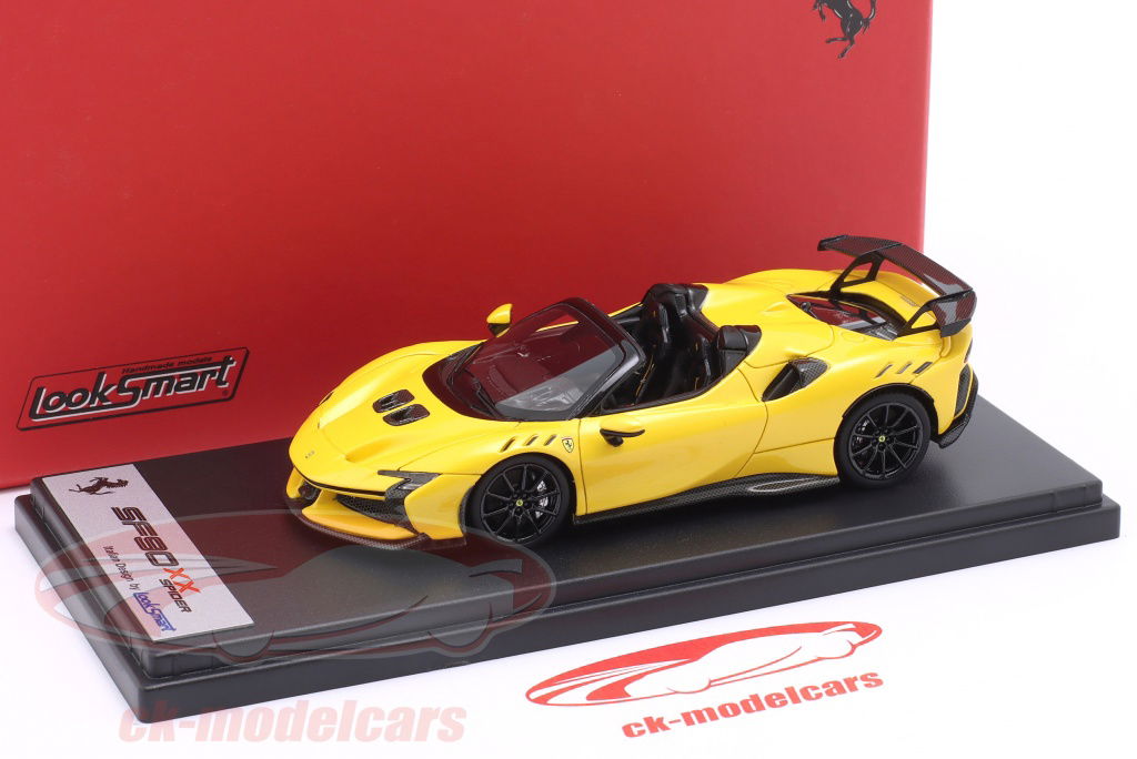 ルックスマート 1/43 フェラーリ SF90 XX Spider Ferrari sf90 XX Spider 1:43 - Looksmart Models