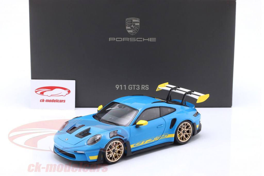 Minichamps 1:18 Porsche 911 (992) GT3 RS Tribute 24h Daytona