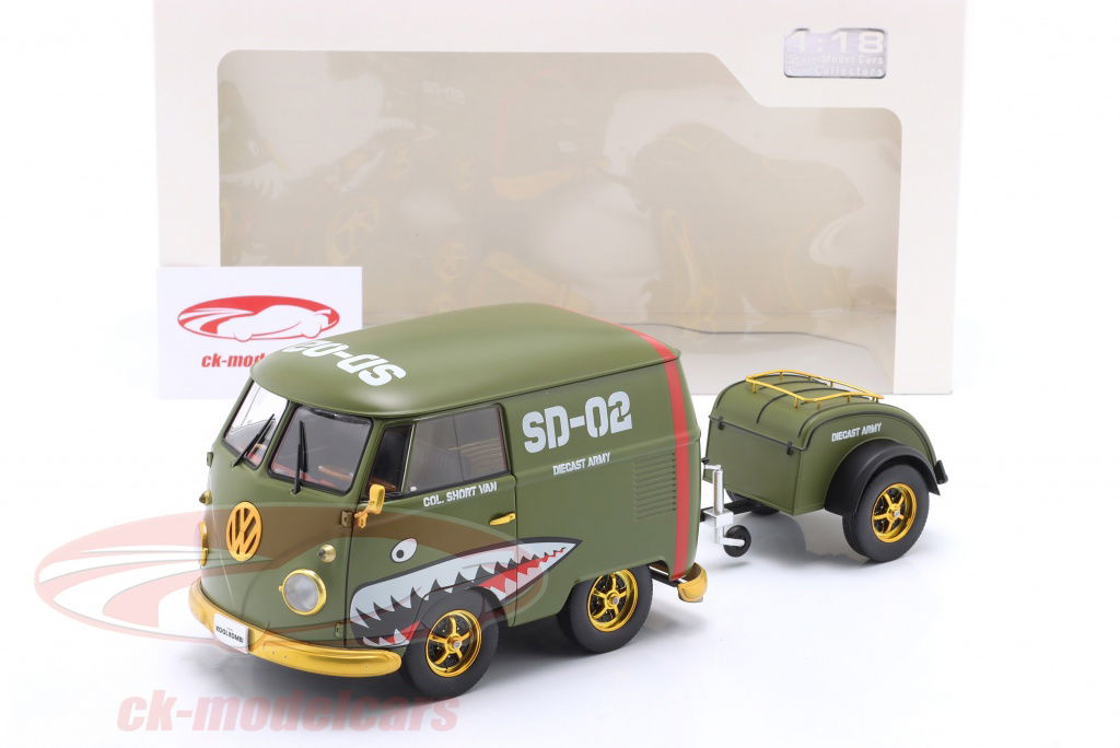 Solido 1:18 Volkswagen VW Kool Kombi Army Fighter 2023 olive with