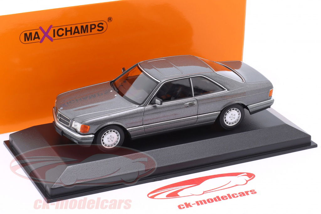 ミニカー Mercedes-Benz 560 SEC 1:43 MINICHAMPS Minichamps 1:43 Mercedes-Benz 560 SEC (C126) year 1980 grey