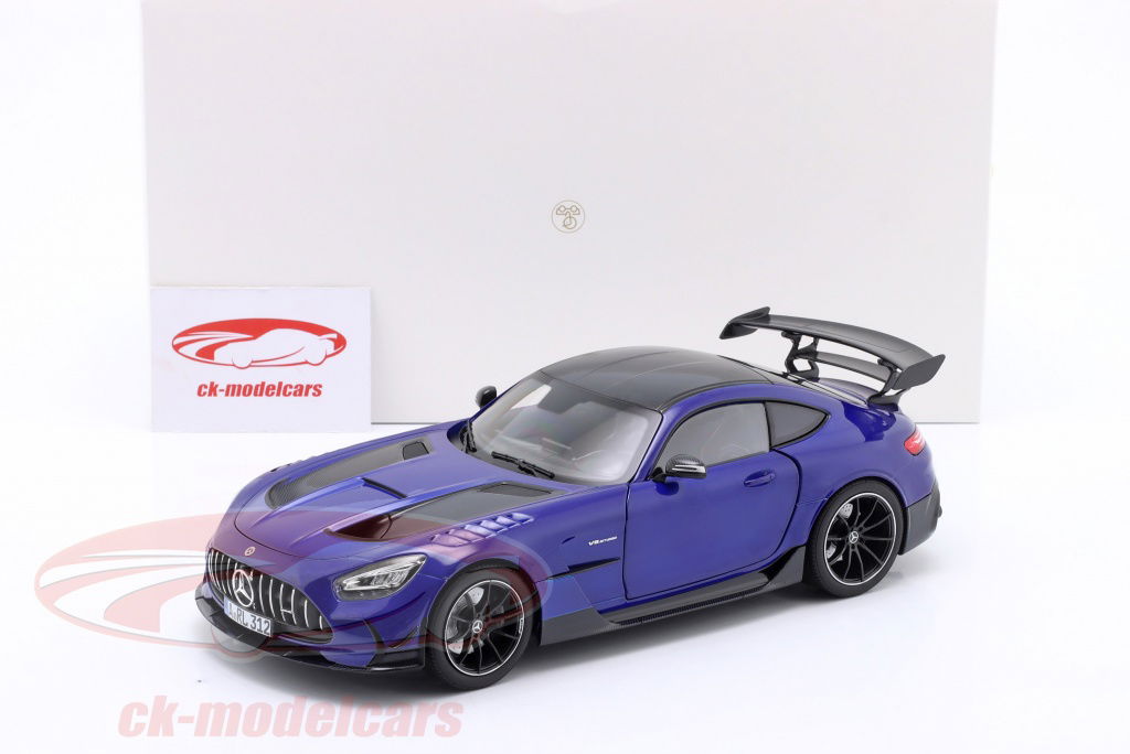ノレブ 1/18 メルセデスAMG GT ブラックシリーズ 2021 1/18 Mercedes AMG GT Black Series 2021 Model by Norev
