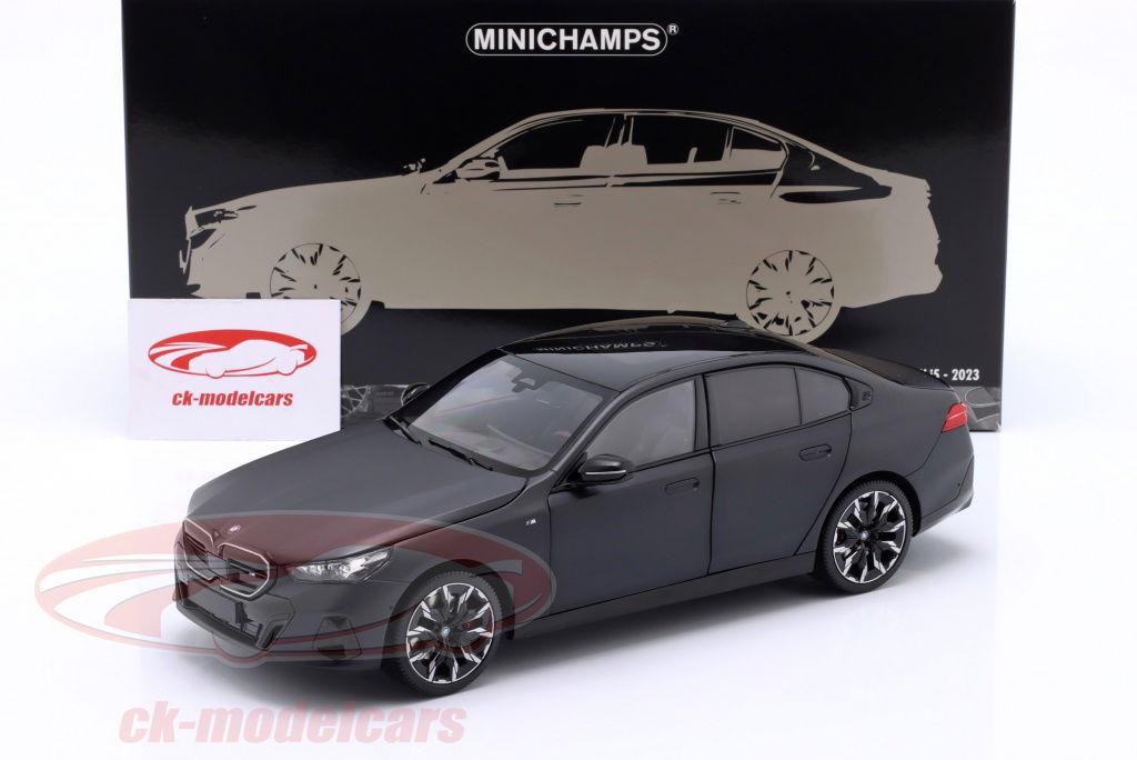 Minichamps 1:18 BMW i5 (G60) 建設年 2023 鈍い グレー 110023401