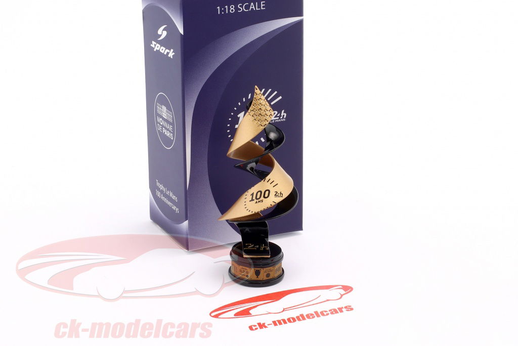 CARA REOPARD (I’M NO’T A TROPHY) Winner's trophy 24h LeMans 100th Anniversary 2023 1:18 Spark
