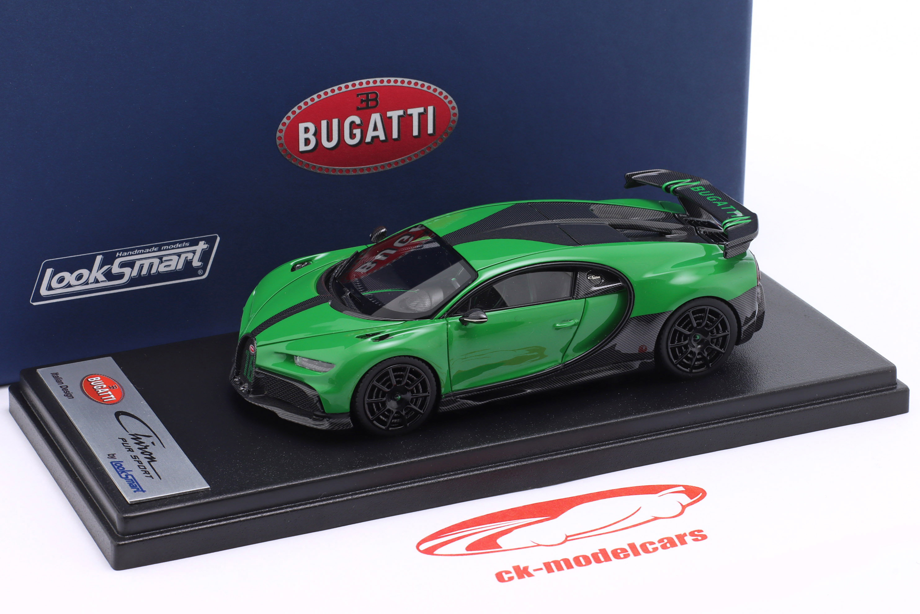 Bugatti Chiron Pur Sport Italian Red (LookSmart) 1:43