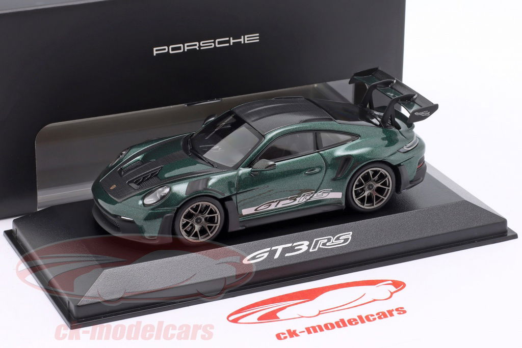 Minichamps 1:43 Porsche 911 (992) GT3 RS Year 2023 racing green