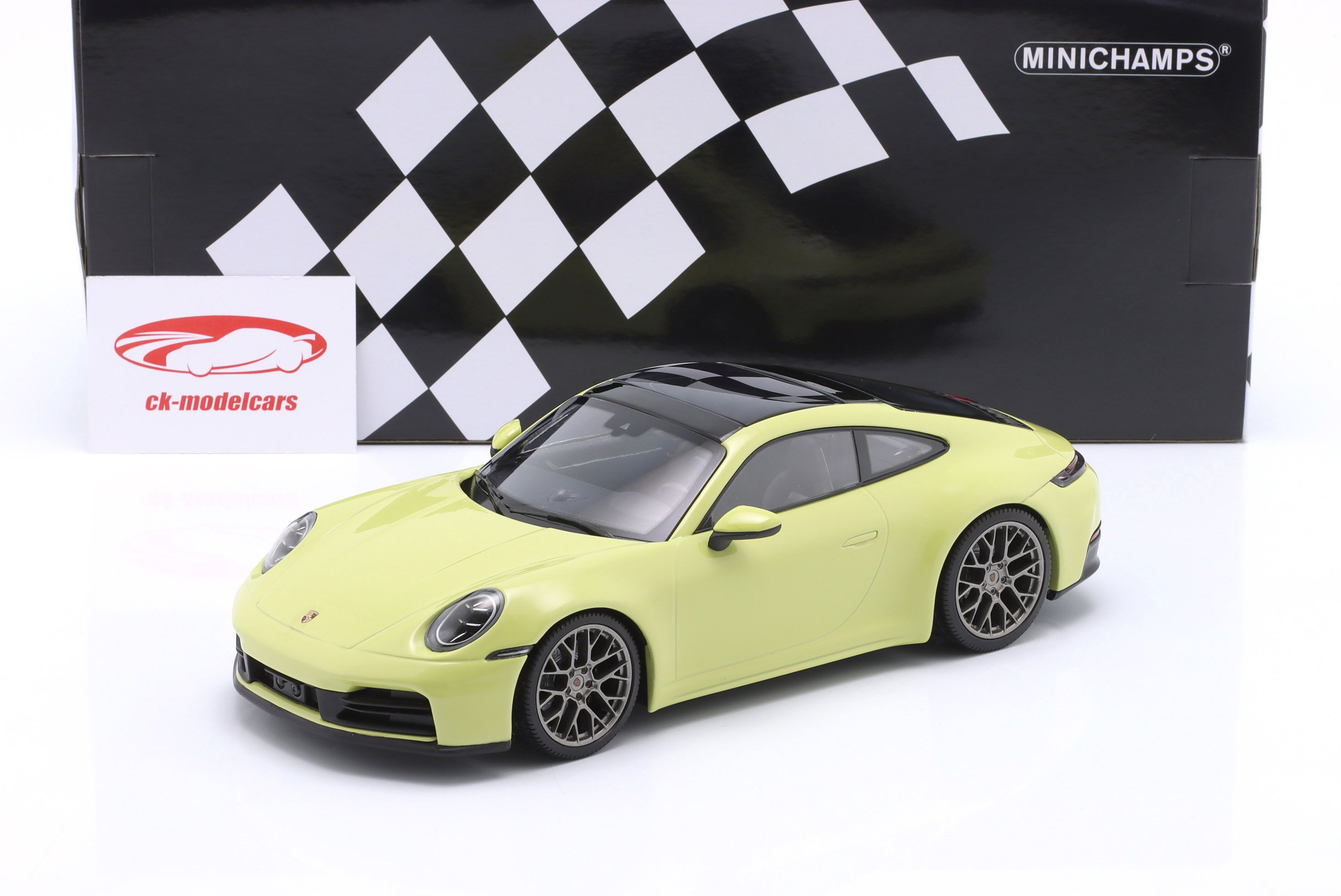 Minichamps 1:18 Porsche 911 (992 II) Carrera Coupe year 2024