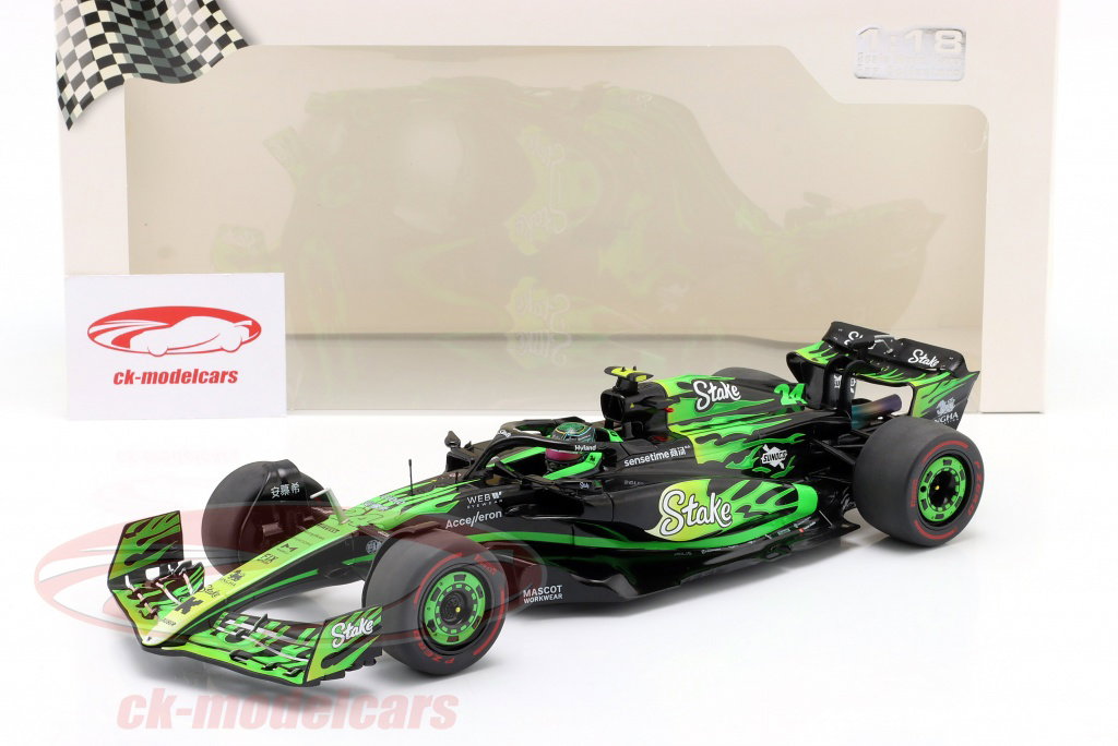 Solido 1:18 Zhou Guanyu KICK Sauber C44 #24 Las Vegas GP 式 1 2024