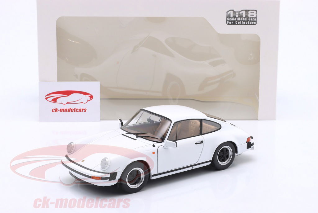 Solido 1:18 Porsche 911 (930) 3.0 SC Year 1974 Grand Prix white