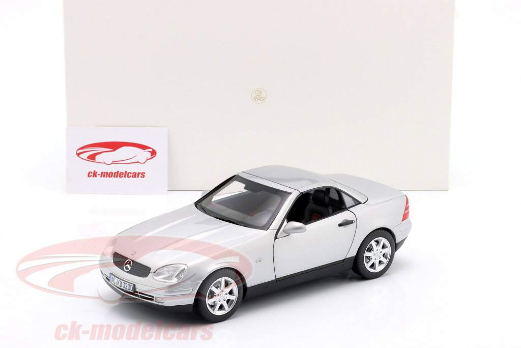 Norev 1:18 Mercedes-Benz SLK Year 1996 brilliant silver 183020