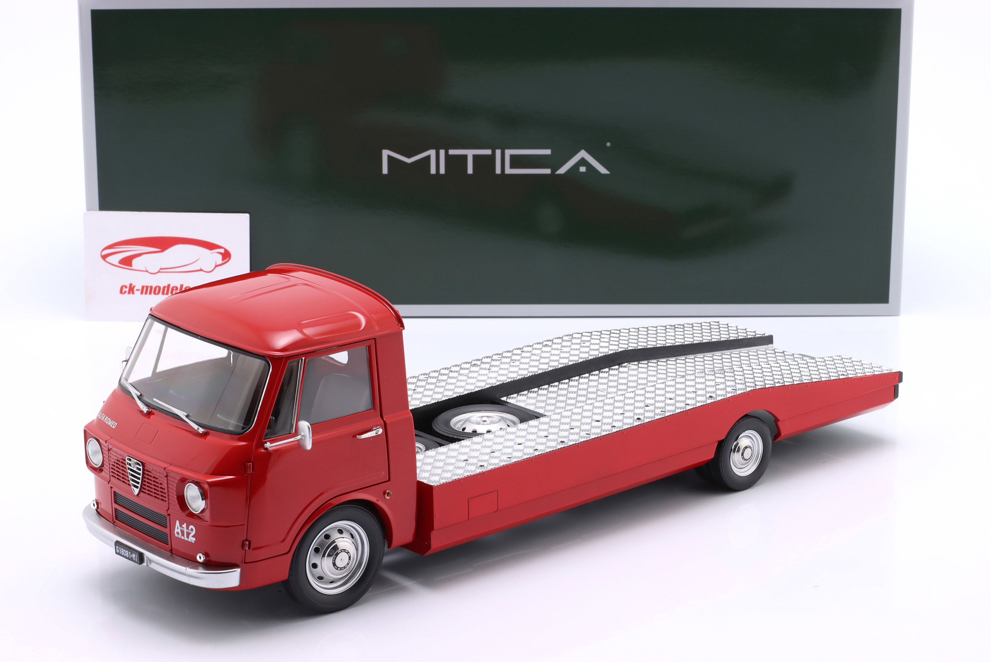 Mitica 1:18 Alfa Romeo A12 (F12) Tow Truck year 1967 red