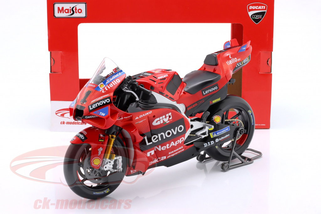 Maisto 1:6 Francesco Bagnaia Ducati Desmosedici GP24 #1 MotoGP