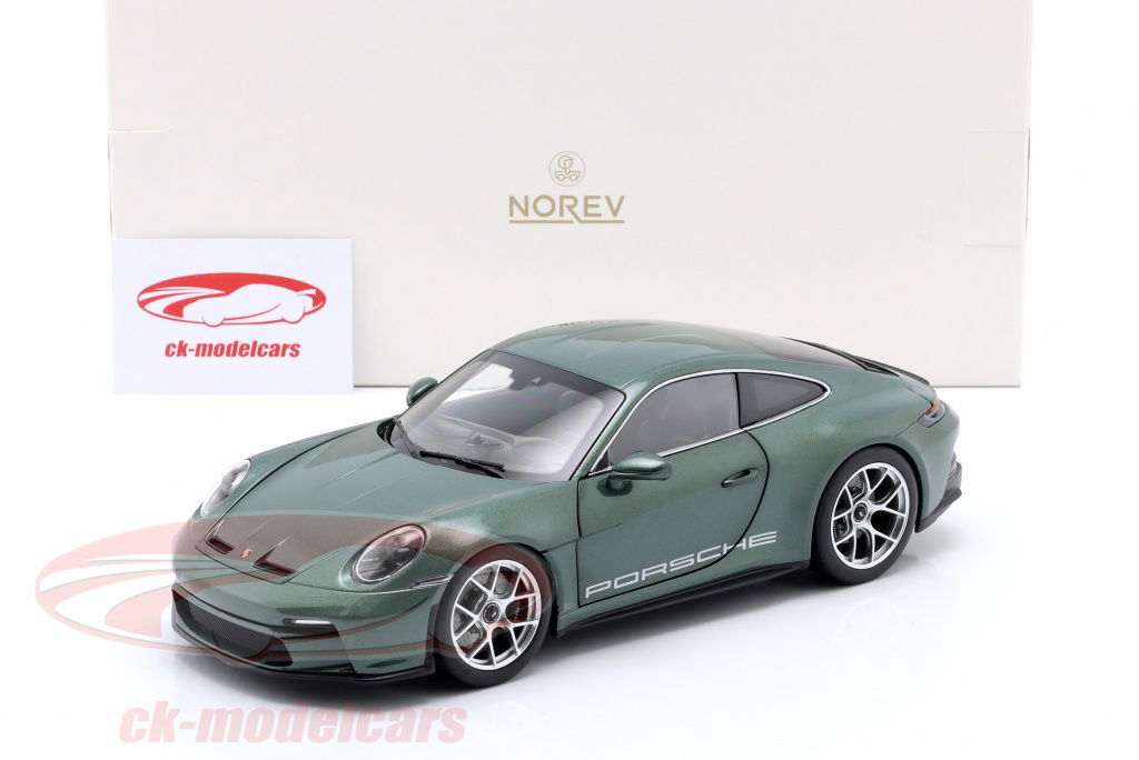 Norev 1:18 Porsche 911 (992) S/T 建設年 2023 マラカイトグリーン