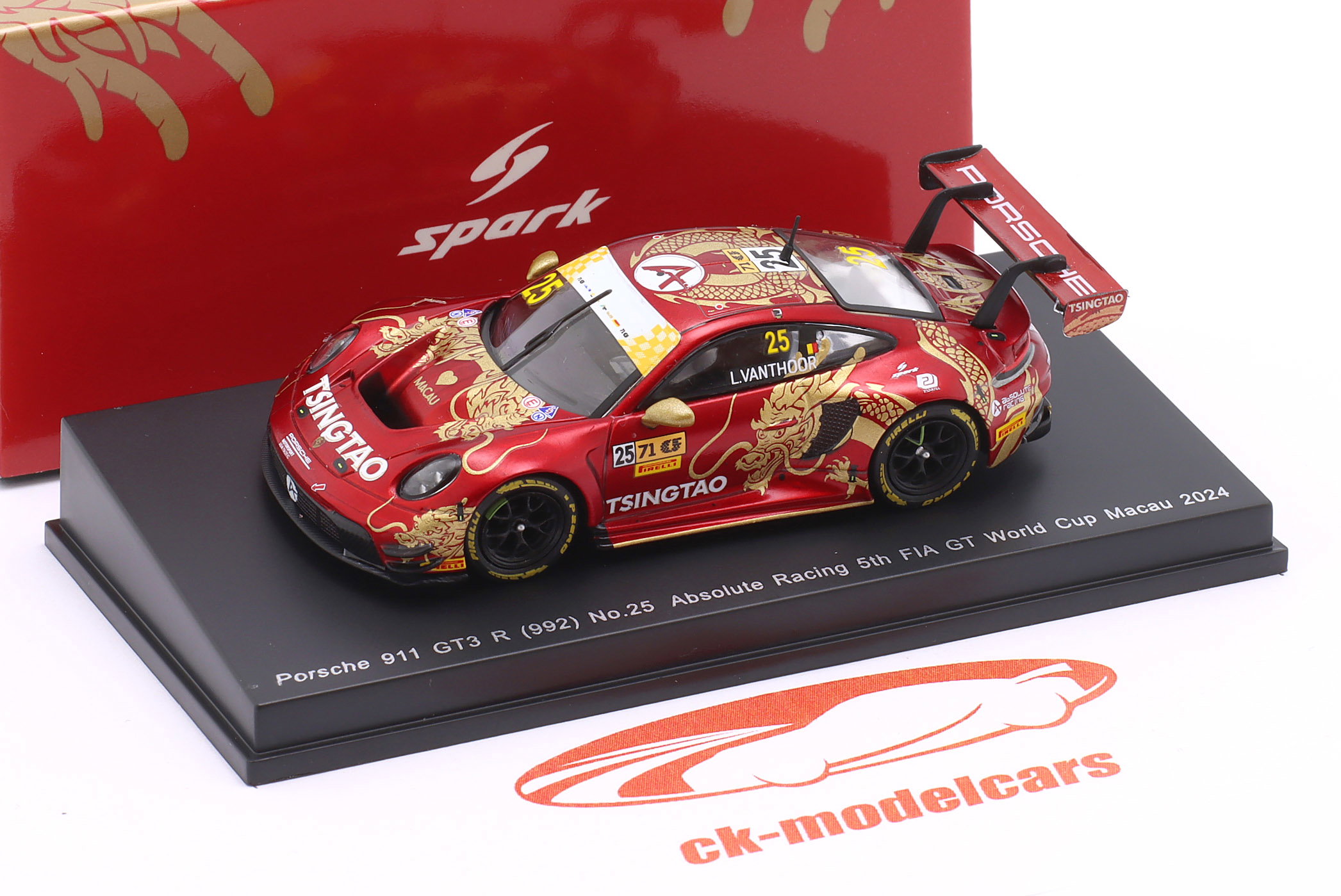 Spark 1:64 Porsche 911 GT3 (992) #25 5th FIA GT World Cup Macau