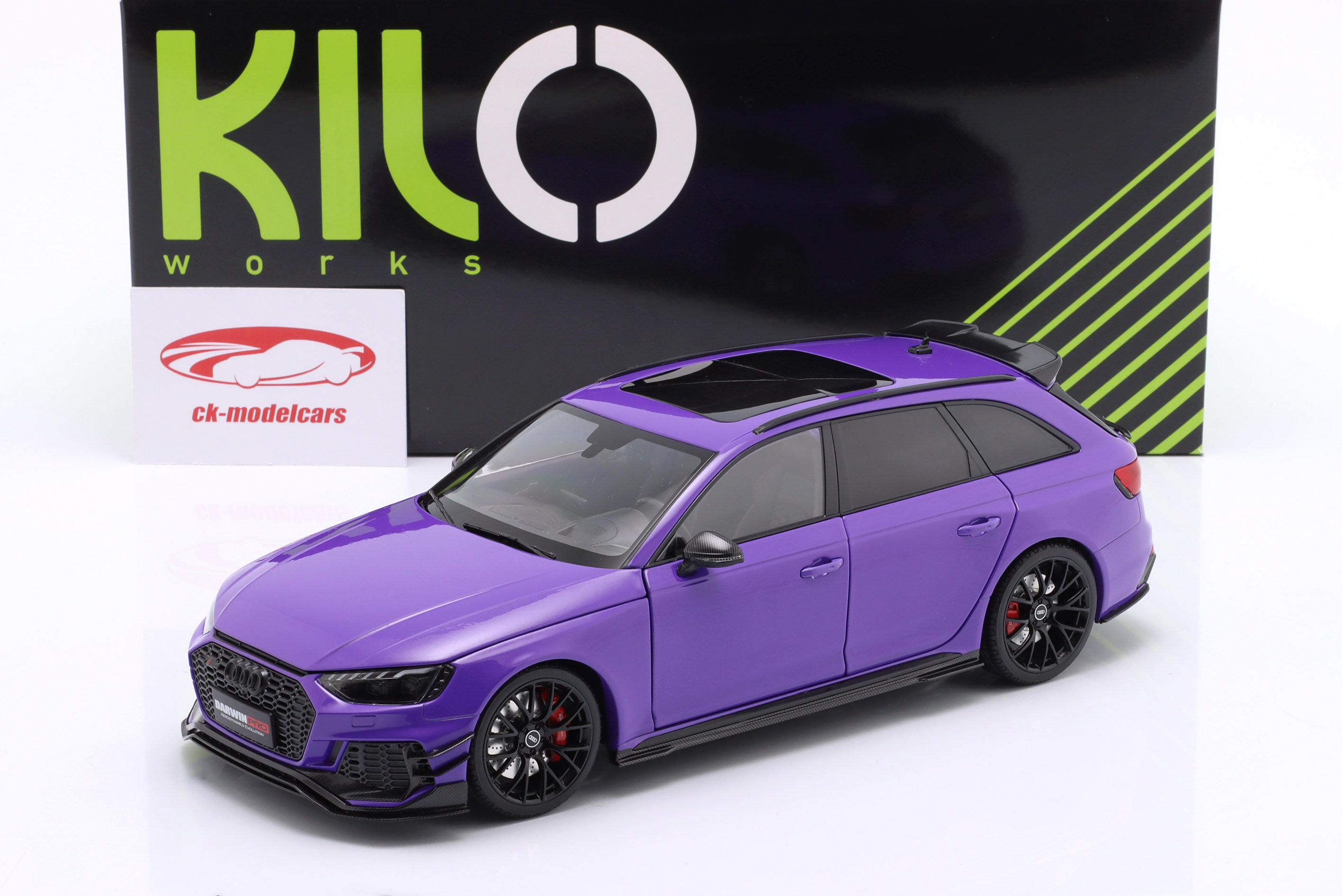 KengFai 1:18 Audi A4 RS4 (B9) Darwin year 2020 viola metallic