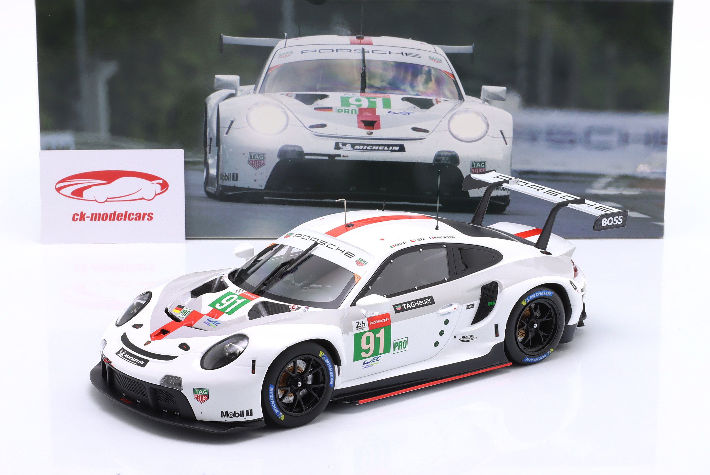ミニカー Porsche 911 Carrera RSR Turbo 2.1 1/18 Ixo 1:18 Porsche 911 RSR-19 #91 24h LeMans 2021 Porsche GT Team