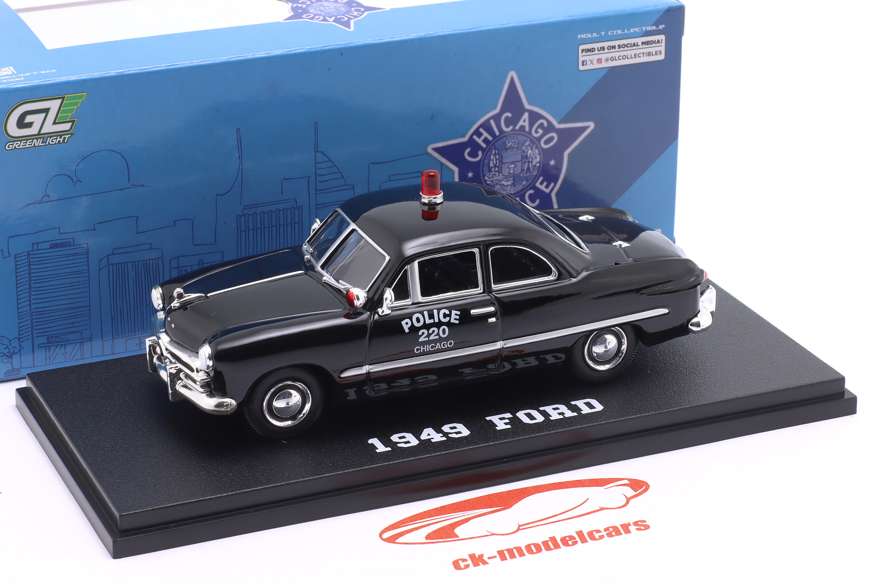 GREENLIGHT - Voiture de Cleveland Police d'Ohio – FORD 1949 - 1/43 - GREEN86635 810087062668