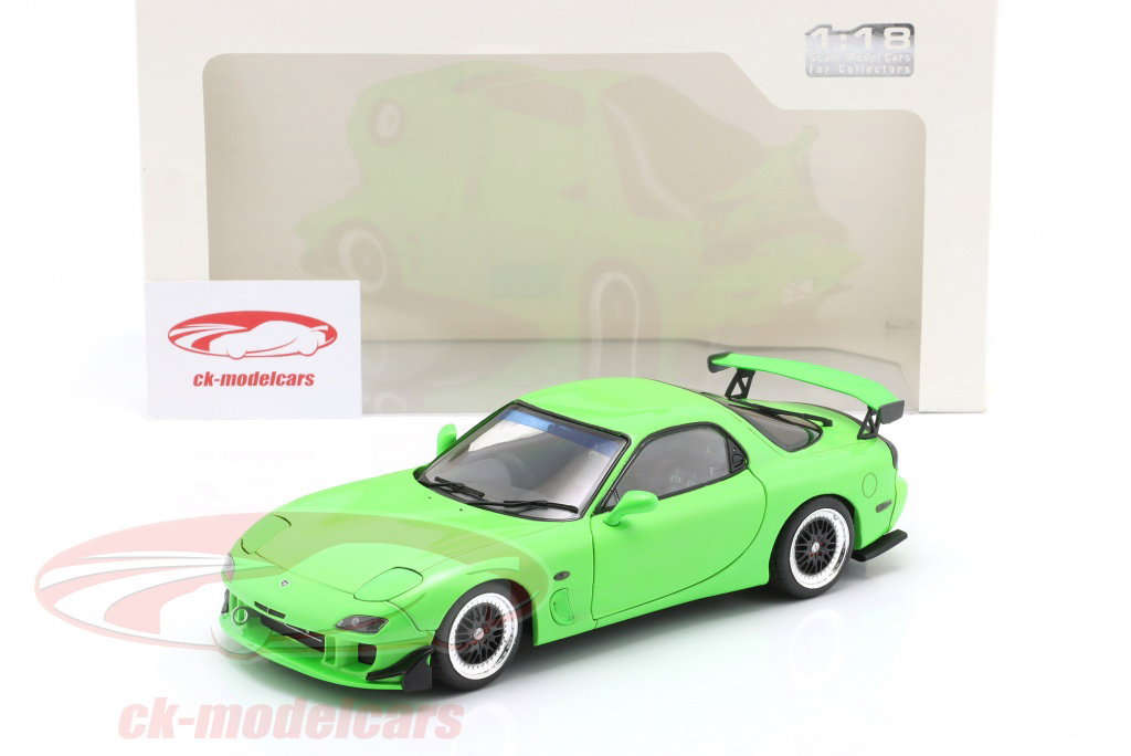 Solido 1:18 Mazda RX-7 Type RS (FD35) year 1999 neon green