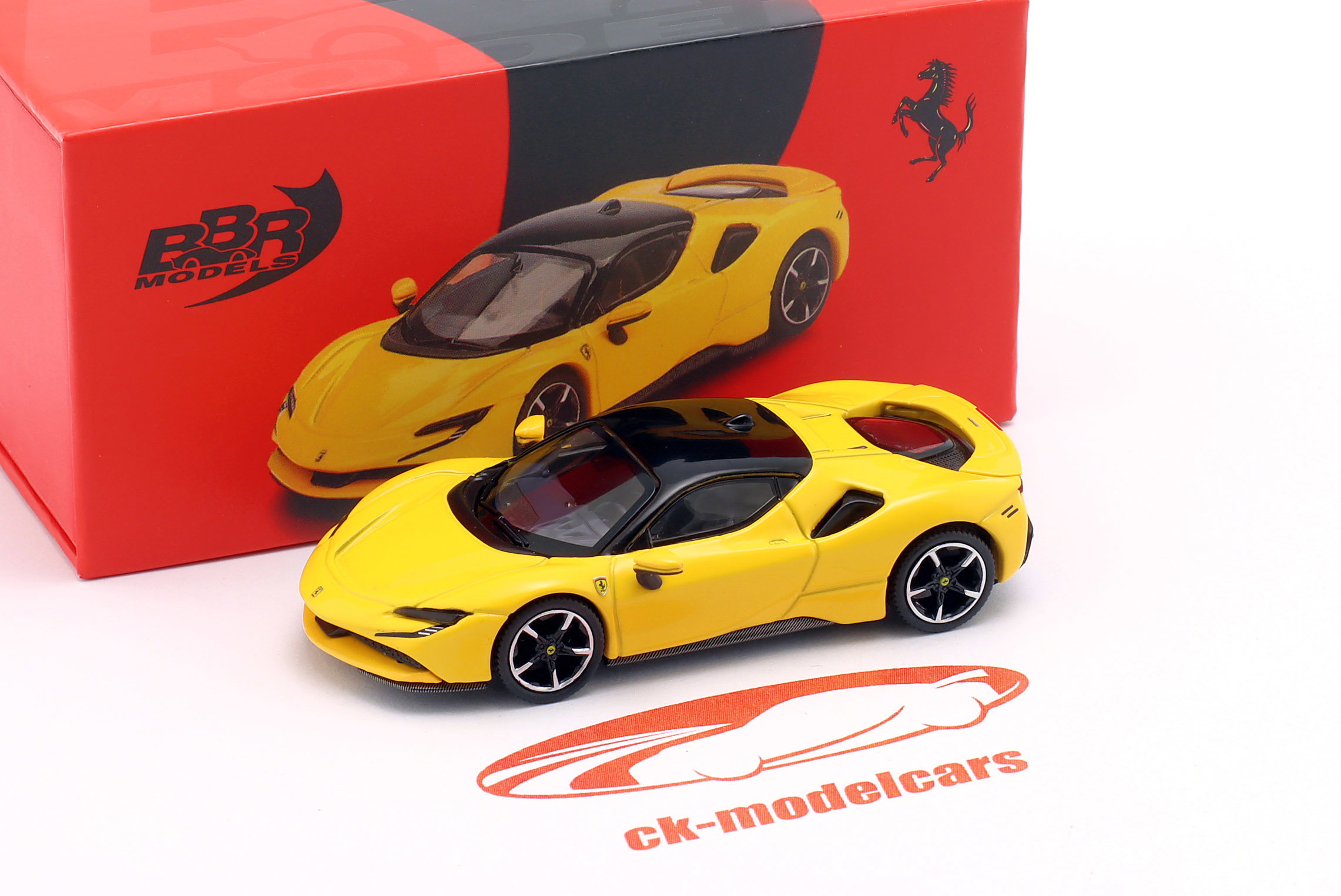 BBR Models 1:64 Ferrari SF90 Stradale 建設年 2024 Modena 黄色
