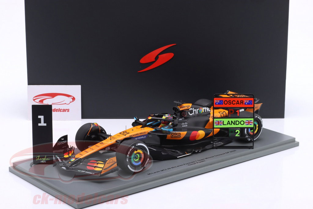 McLaren F1 1/18 コレクターズクラブエディション Spark 1:18 Oscar Piastri McLaren MCL39 #81 Winner Chinese GP