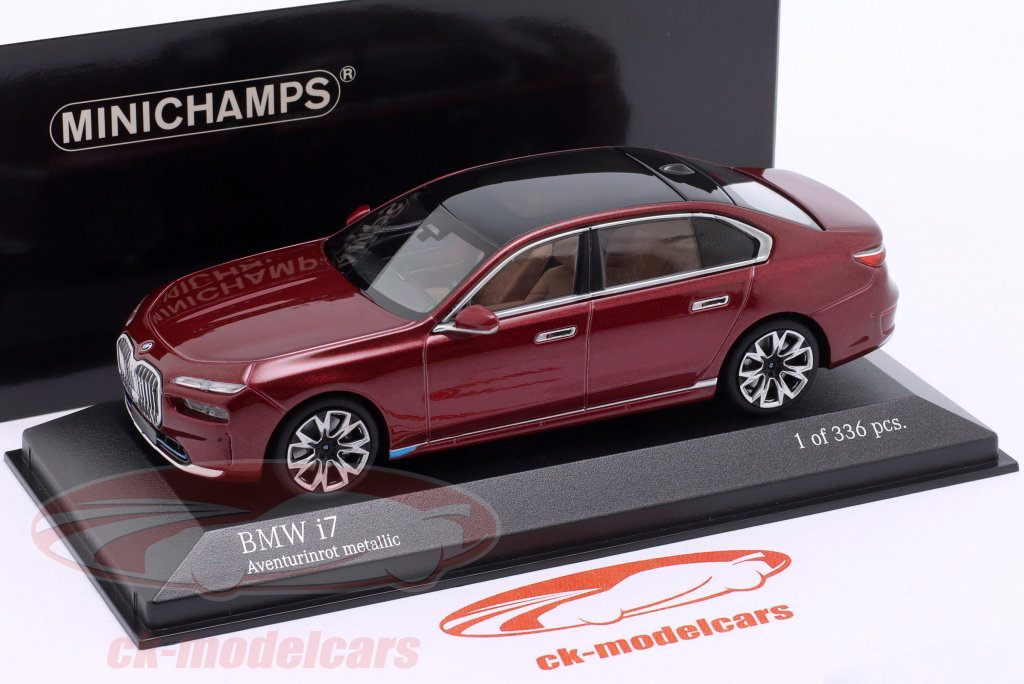 MINICHAMPS  7-Series 1986 レッドメタリック Minichamps 1:43 BMW I7 (G70) 建設年 2023 アベンチュリンレッド