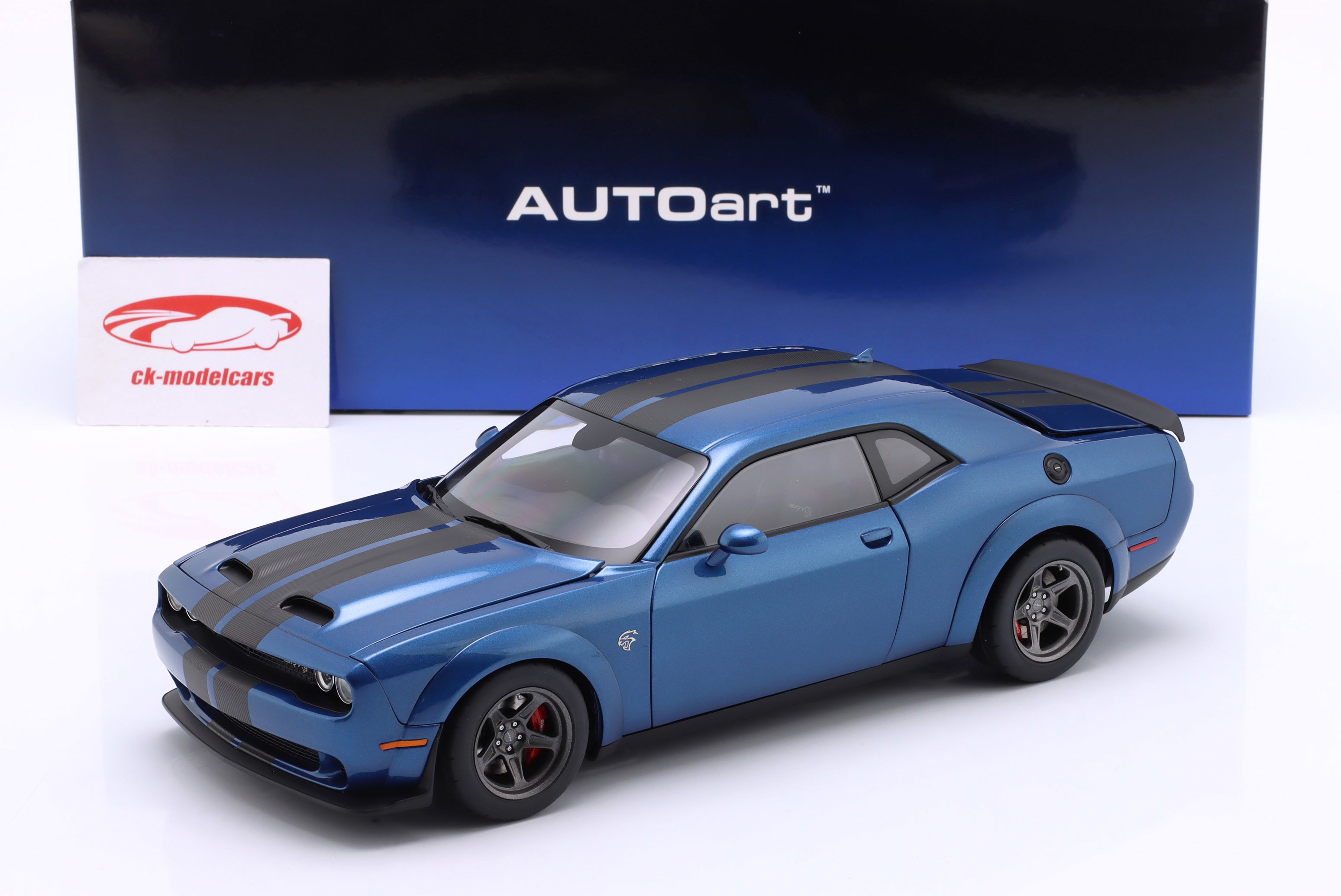 AUTOart 1:18 Dodge Challenger SRT Jailbreak year 2022 indigo blue