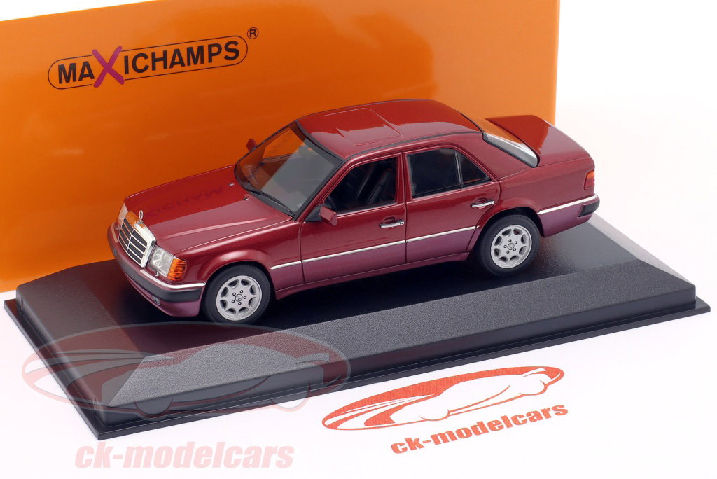 Minichamps 1:43 Mercedes-Benz 500E V8 year 1991 dark red metallic