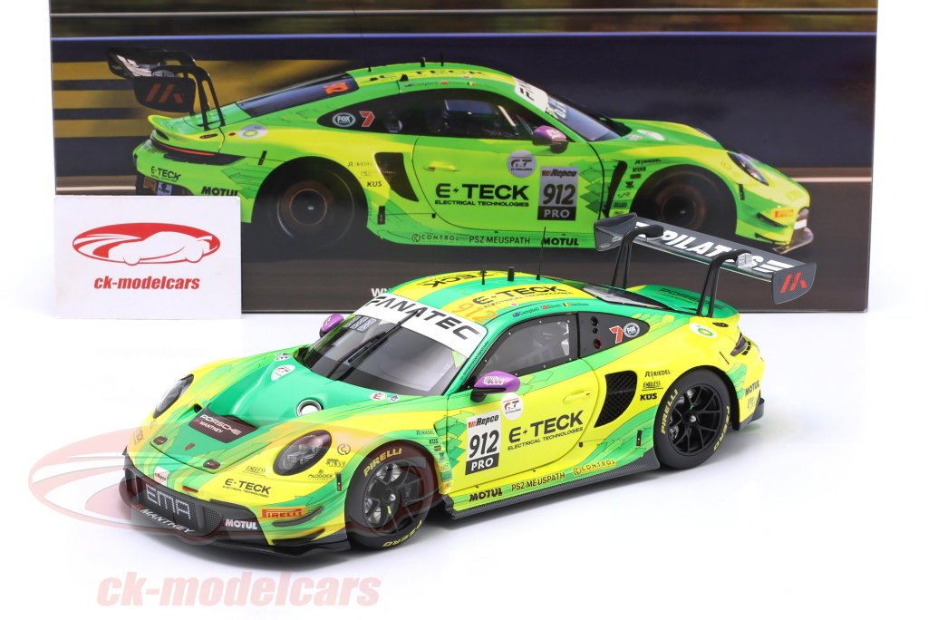 Minichamps 1:18 Porsche 911 GT3 R #912 Winner 12h Bathurst 2024