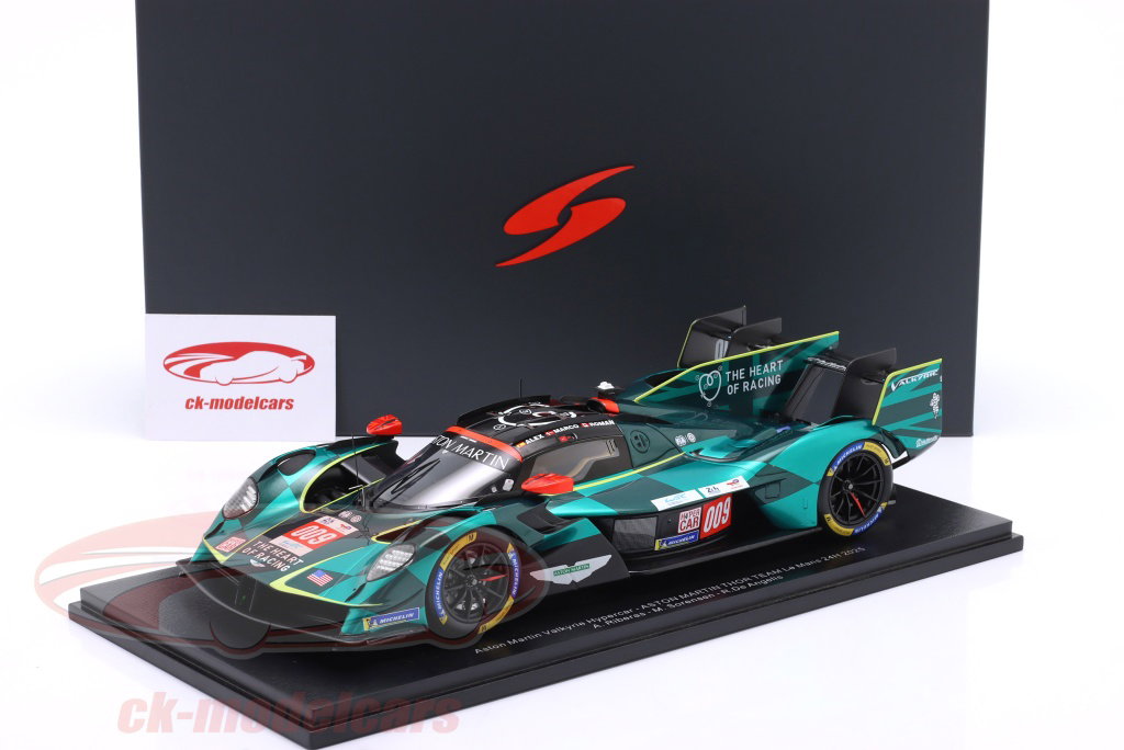 Spark 1:18 Aston Martin Valkyrie AMR-LMH #009 24h LeMans 2025