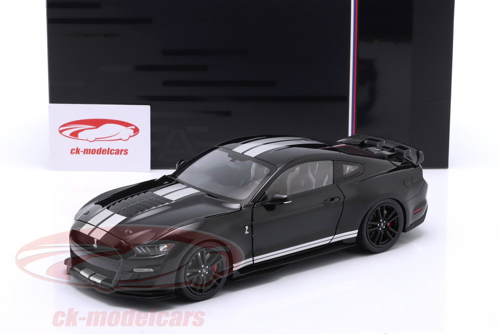 Ixo 1:18 Ford Mustang Shelby GT500 建設年 2022 黒 U18RDC002-FO