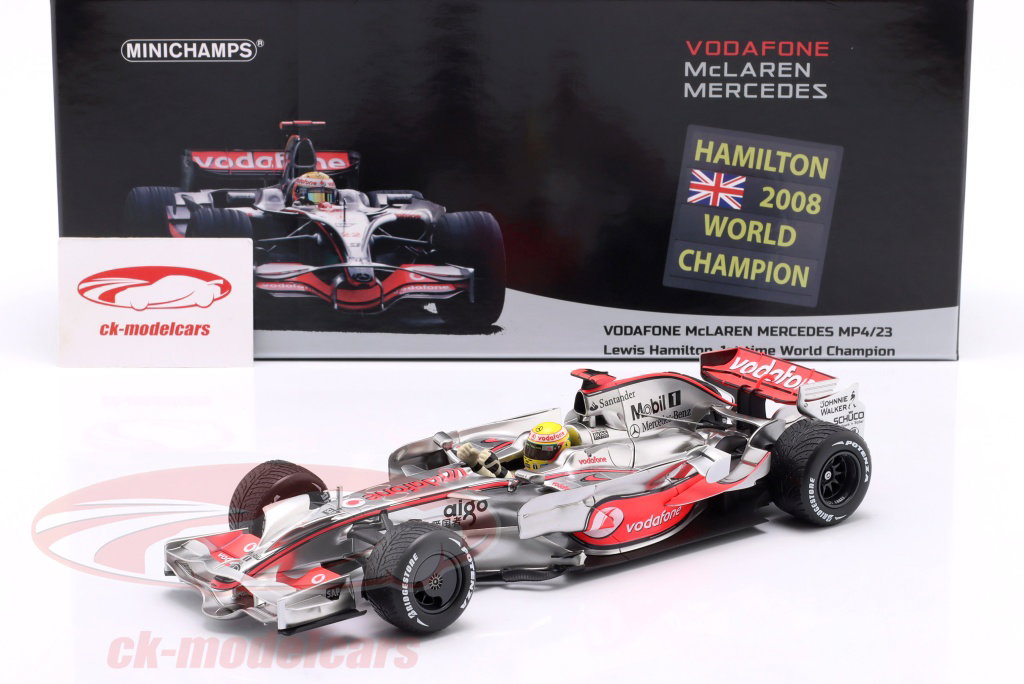 Minichamps 1:18 L. Hamilton McLaren MP4/23 #22 Brazilian GP