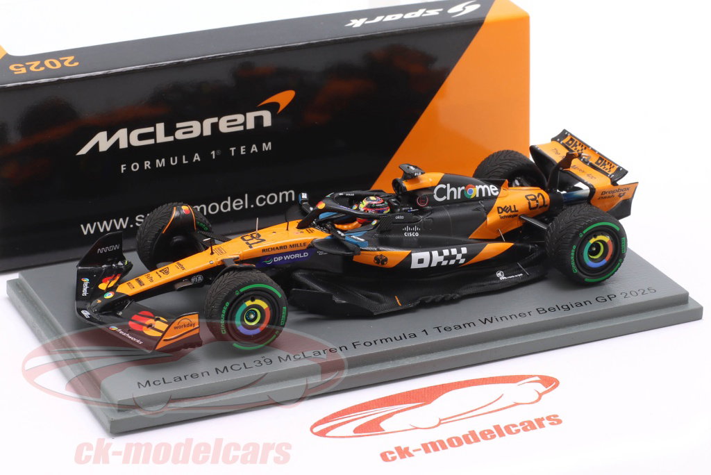 Spark 1:43 Oscar Piastri McLaren MCL39 #81 Winner Belgian GP
