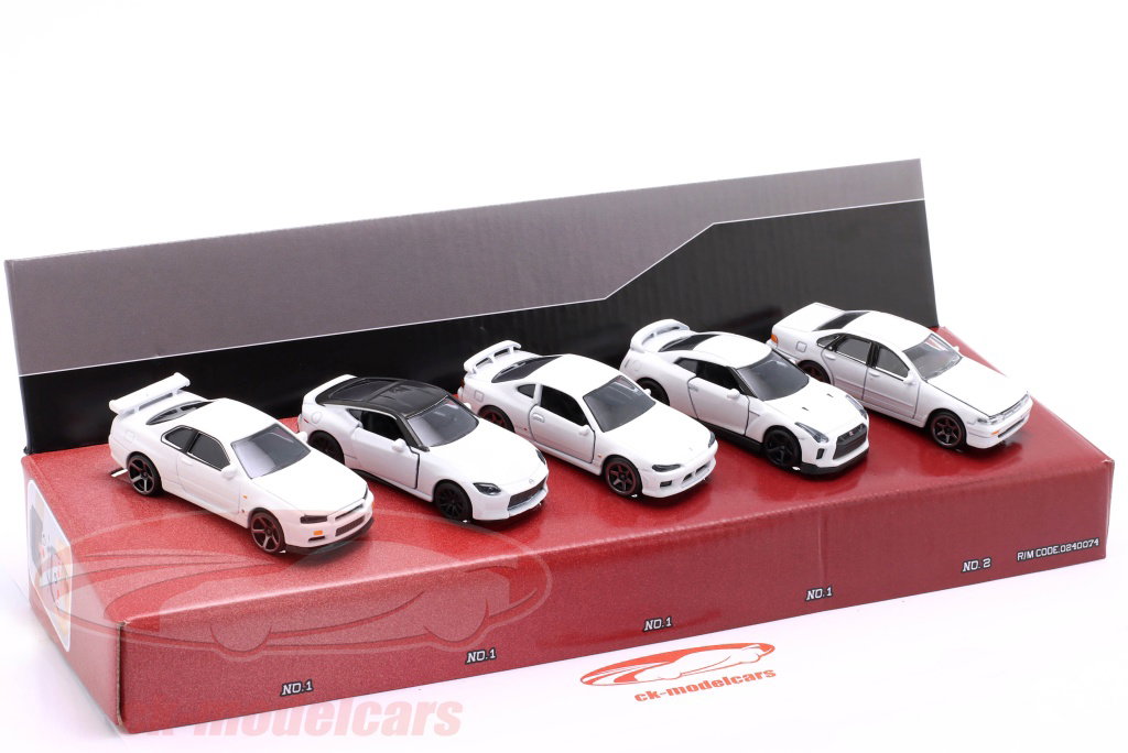Majorette 1:64 5-Car Set Giftpack Nissan white 8502105006 model