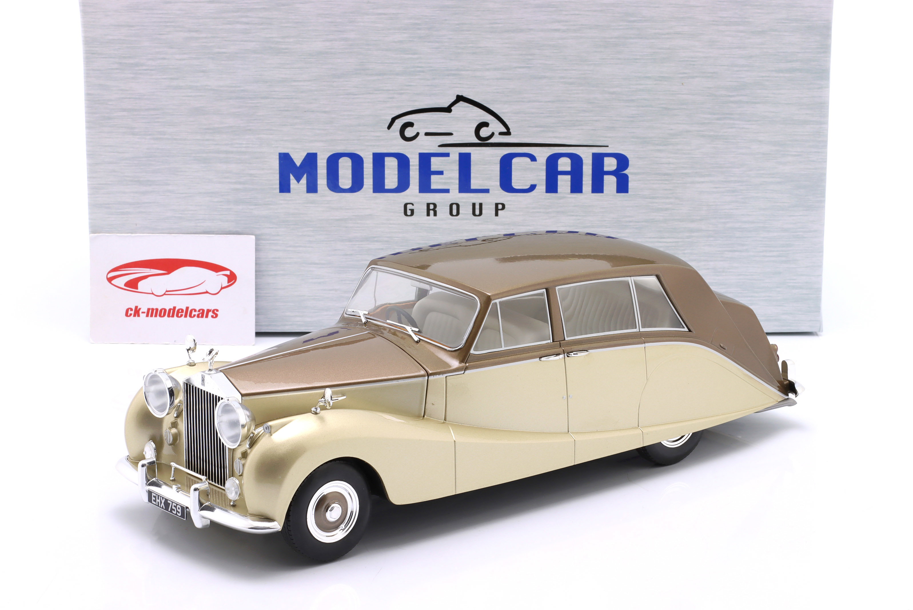 激レア　1/64 Rolls Royce Wraith　シリアルナンバー入り ModelCarGroup 1:18 Rolls-Royce Silver Wraith Empress by Hooper